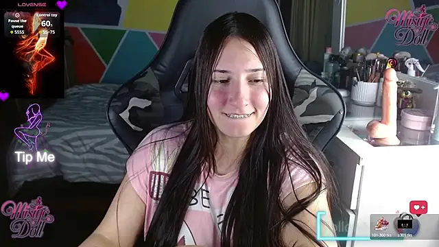 Czat XXX na żywo – Mysticdooll69