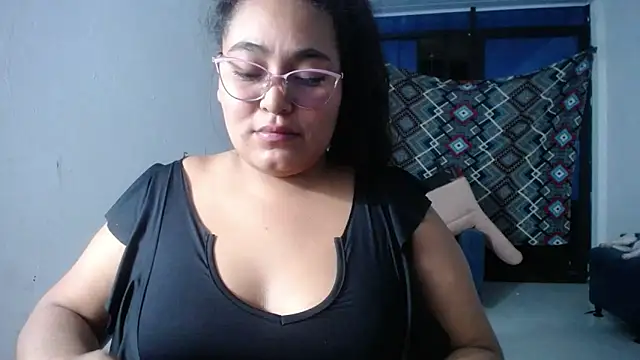 sirena_15 – Live XXX-chat