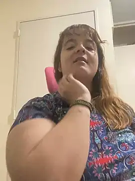 Bombon_ok's Live XXX Chat