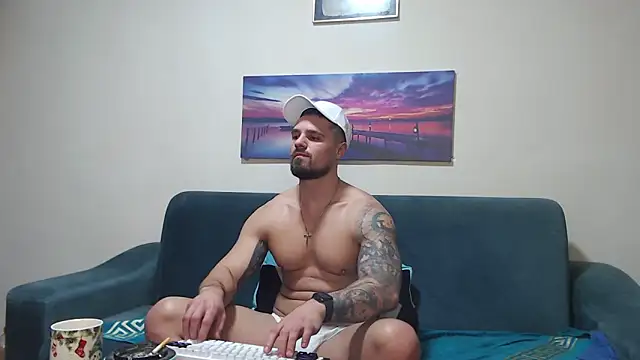 Živý XXX chat Tiberius_hunk
