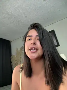 kim_zaratte – Live XXX-chat