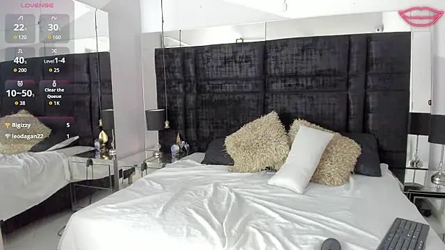 Czat XXX na żywo – MayaCurvy