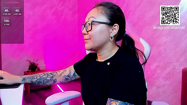 gentle_muse's Live XXX Chat