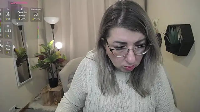 KKMimiKK's Live XXX Chat