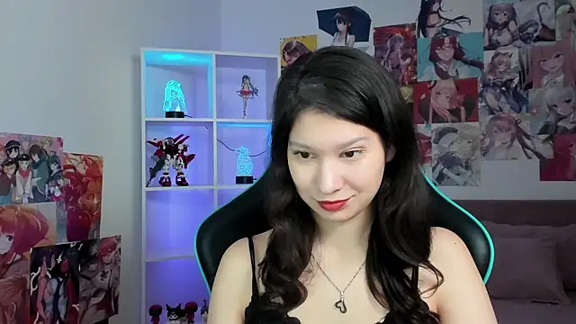 SaraDenars' Live XXX Chat