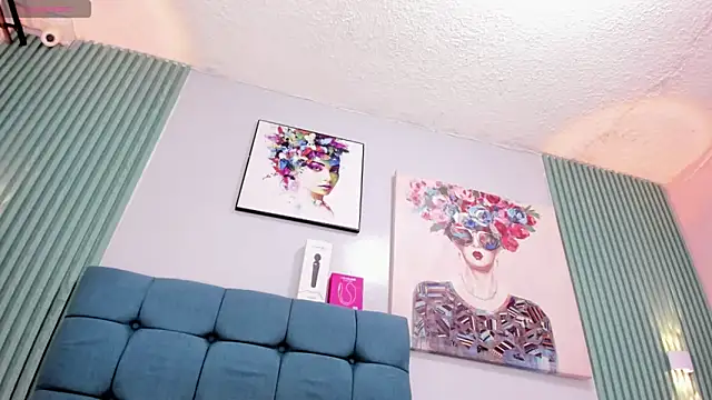 AichaBrown's Live XXX Chat