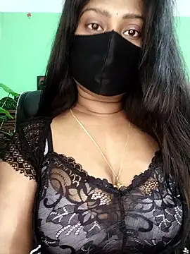 Idhika-Paul's Live XXX Chat