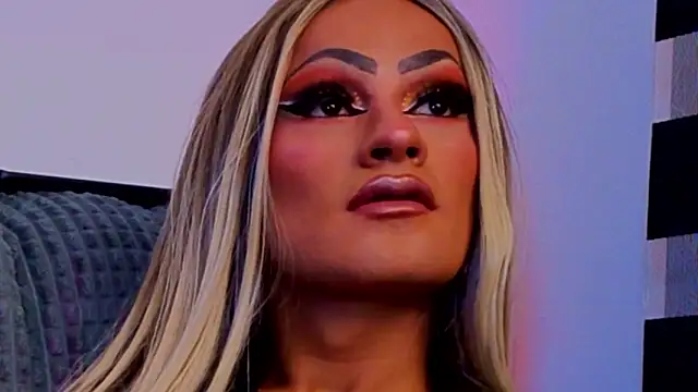 _scarletmoore's Live XXX Chat