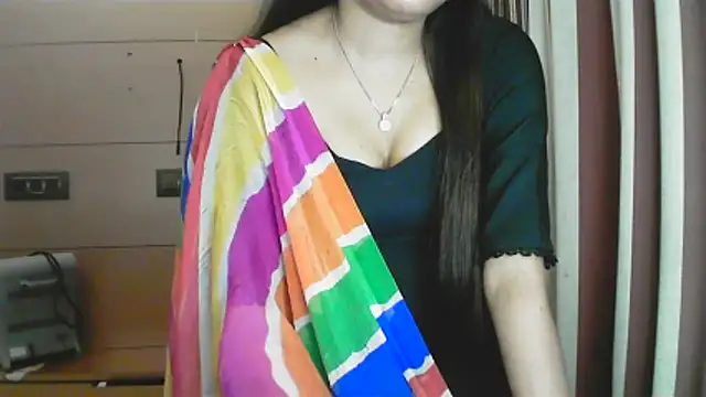 collage_hoty's Live XXX Chat