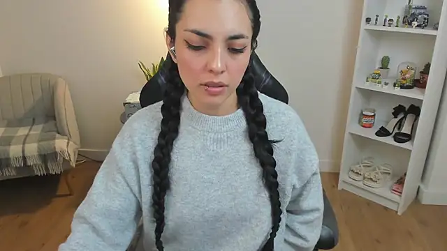 _BellaEvans_ 即時 XXX 聊天