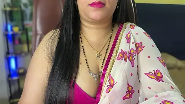 FlatVincy4's Live XXX Chat