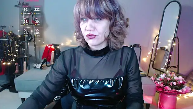 Chat XXX ao vivo de Goddess_Orsa