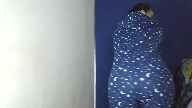 AuroraLatin Adlı Modelin Canlı XXX Sohbeti