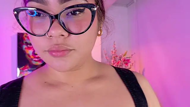 Vale_Walker's Live XXX Chat