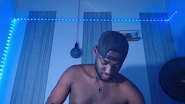 eebony_stallion – Live XXX-chat