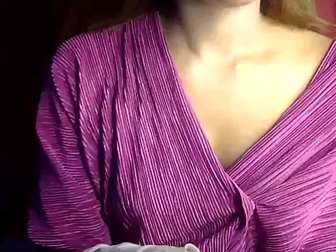 heartless_Queen's Live XXX Chat