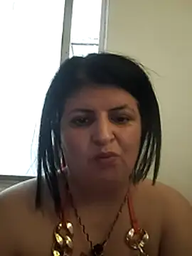 Jann_Riya333's Live XXX Chat