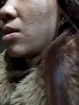 bonnie-00 Chat XXX in diretta