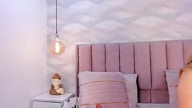 Katya_blonde 现场XXX聊天