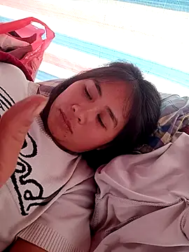 Him_MountainGirl's Live XXX Chat