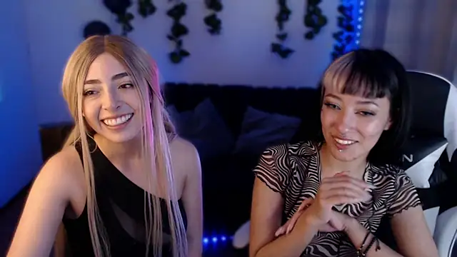 channel_blondee's Live XXX Chat