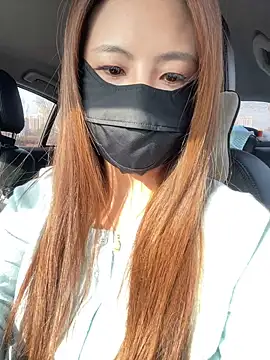 mi-ki1314's Live XXX Chat