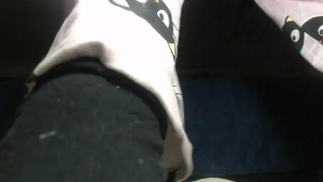 prettyangelsquirt's Live XXX Chat