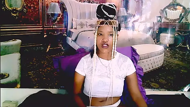 EroticSexyPrada's Live XXX Chat