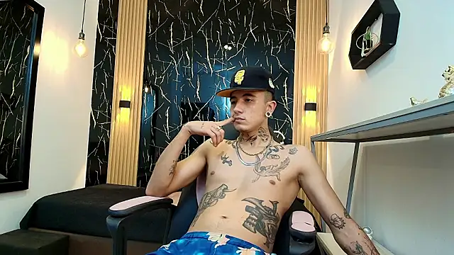 Patrick_Rango élő XXX-chatje