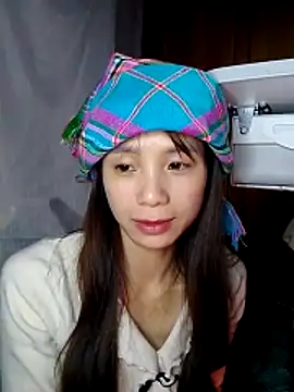 Vitamin-Heart0's Live XXX Chat