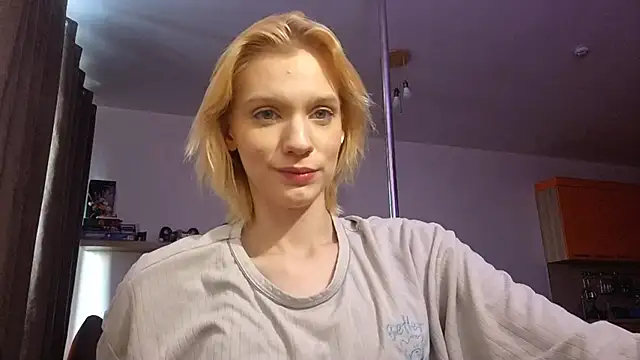 AuraNevera's Live XXX Chat