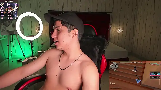 Brat_: απευθείας συνομιλία ΧΧΧ