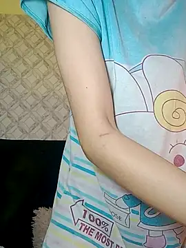 Emma-Wilson Adlı Modelin Canlı XXX Sohbeti