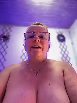 PaulinaSanders_X's Webcam Show