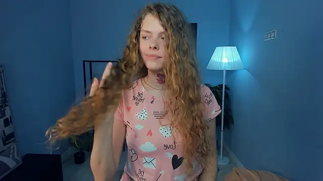 Chat XXX en directo de RayaNenlia