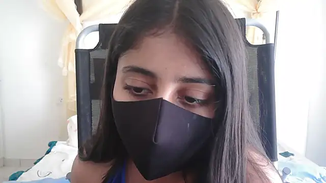 shimona's Live XXX Chat