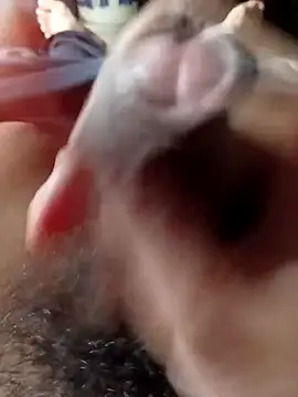 Chatroom XXX en direct de MilfLoverBoy2K25