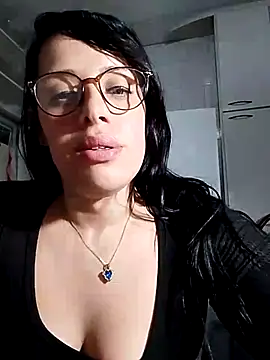 Chat XXX en directo de Bellatriz-horse