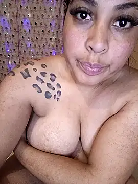 Chat XXX en directo de AstraNovaX_