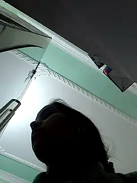 Chat XXX en directo de Sexy-Kavya2