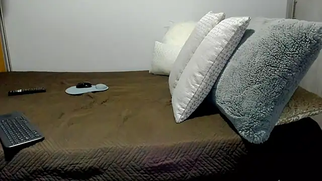 Chat +18 de Dante_Storm ao vivo