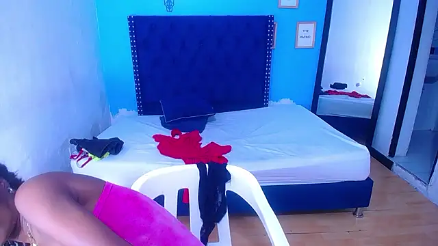 goldenn_ass1's Live XXX Chat