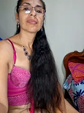 Natasha_50 Live XXX-Chat