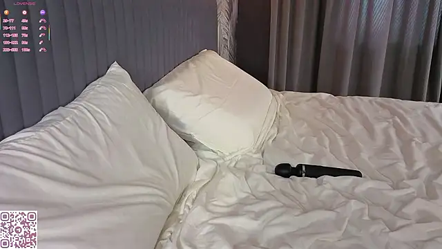 ElvinaRose's Live XXX Chat