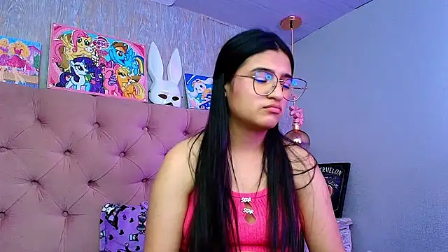 laureneloveのライブXXXチャット