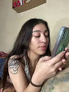 Chat XXX en directo de Jennyvignaduzzo