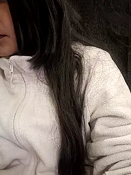 Chat XXX en directo de Beautiful_Eye