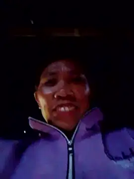 bella-la's Live XXX Chat