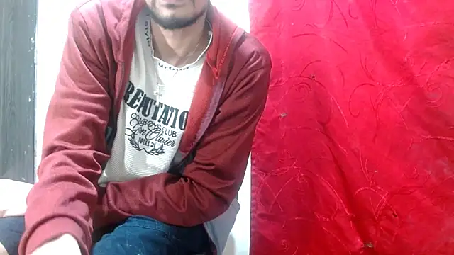 Calientes96 라이브 XXX 채팅