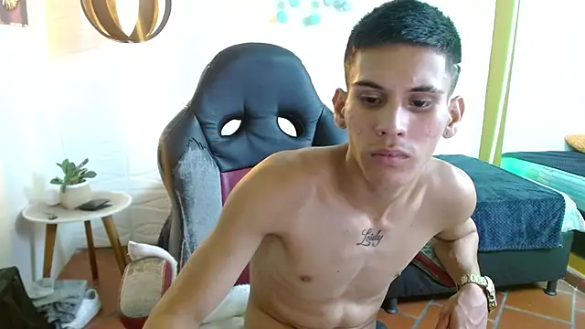 Онлайн чат XXX paullcb